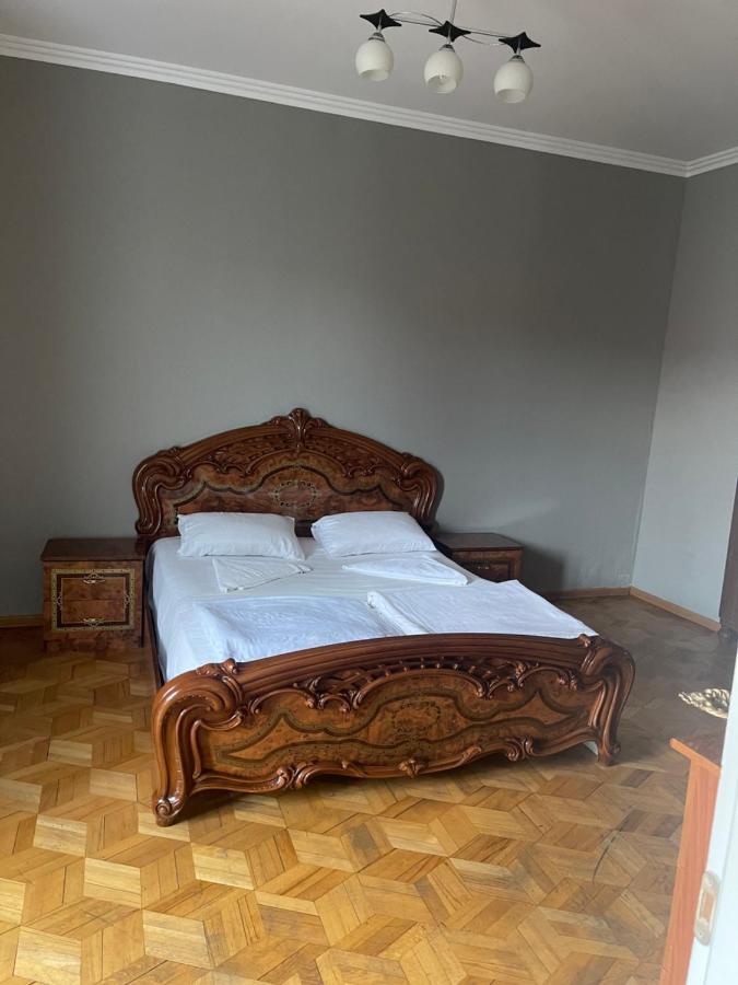 Апартаменты На Ботаникури 17 Тбилиси Экстерьер фото